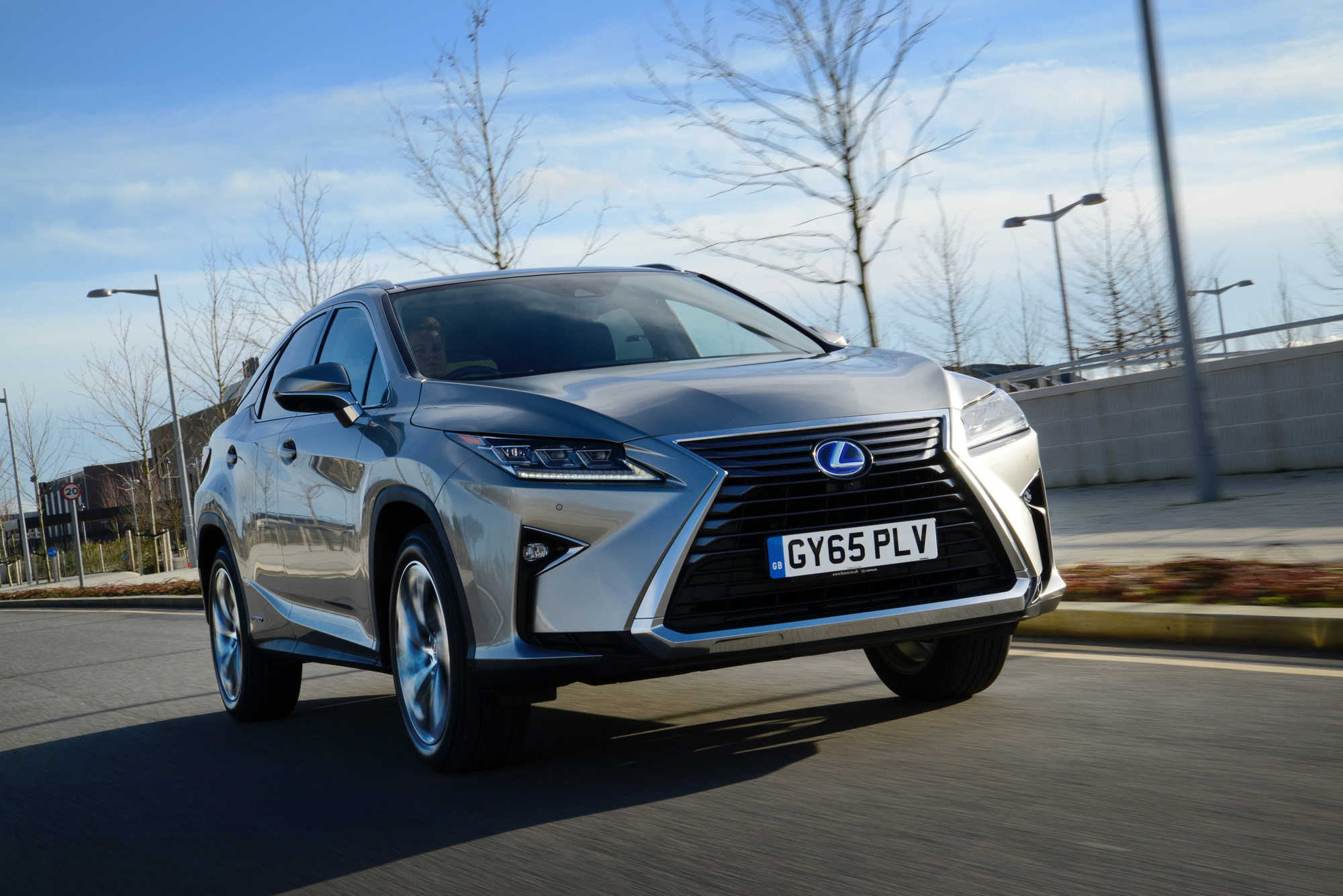 Lexus RX450h Premier 3.5-litre V6 SUV review 