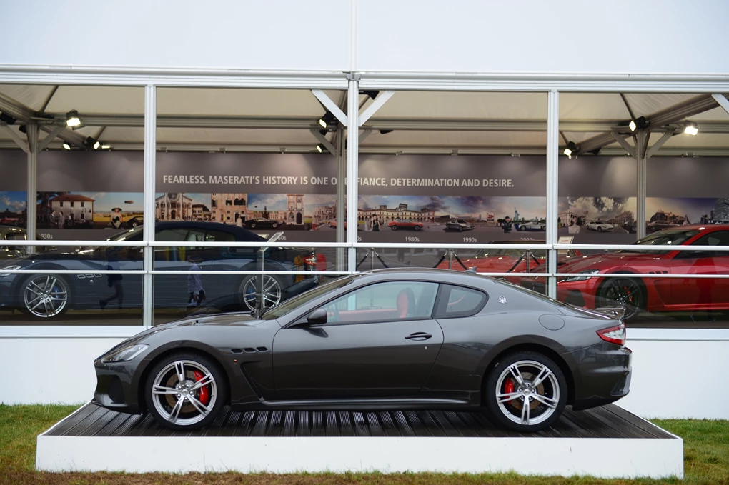 2018 Maserati GranTurismo sports coupe