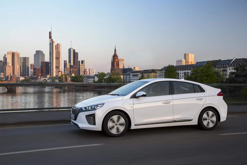 Hyundai Ioniq