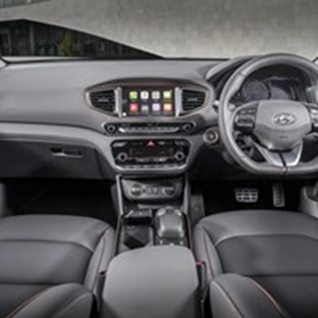 Hyundai Ioniq Electric Premium SE Hatchback Dashboard