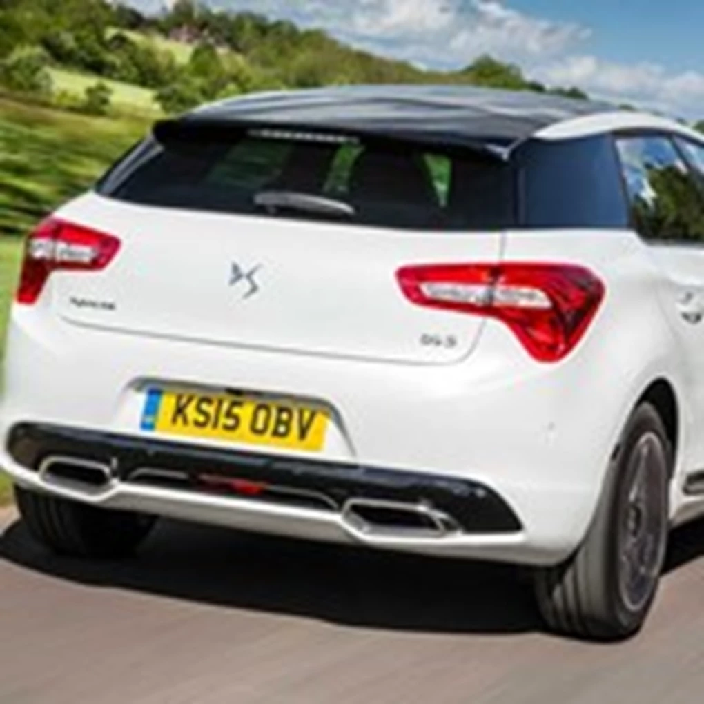 2015 DS 5 Hatchback Rear