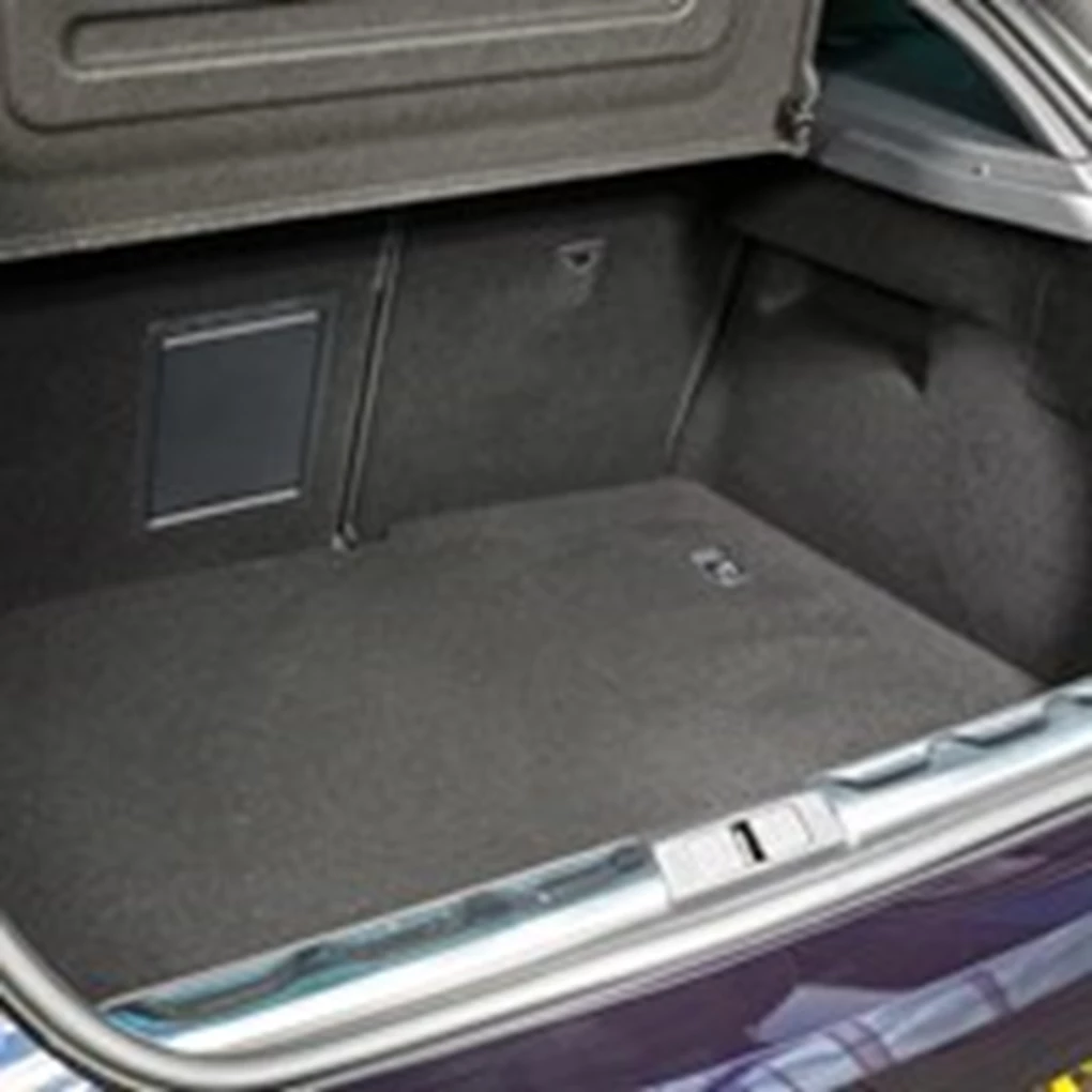 2015 DS 5 Hatchback Boot