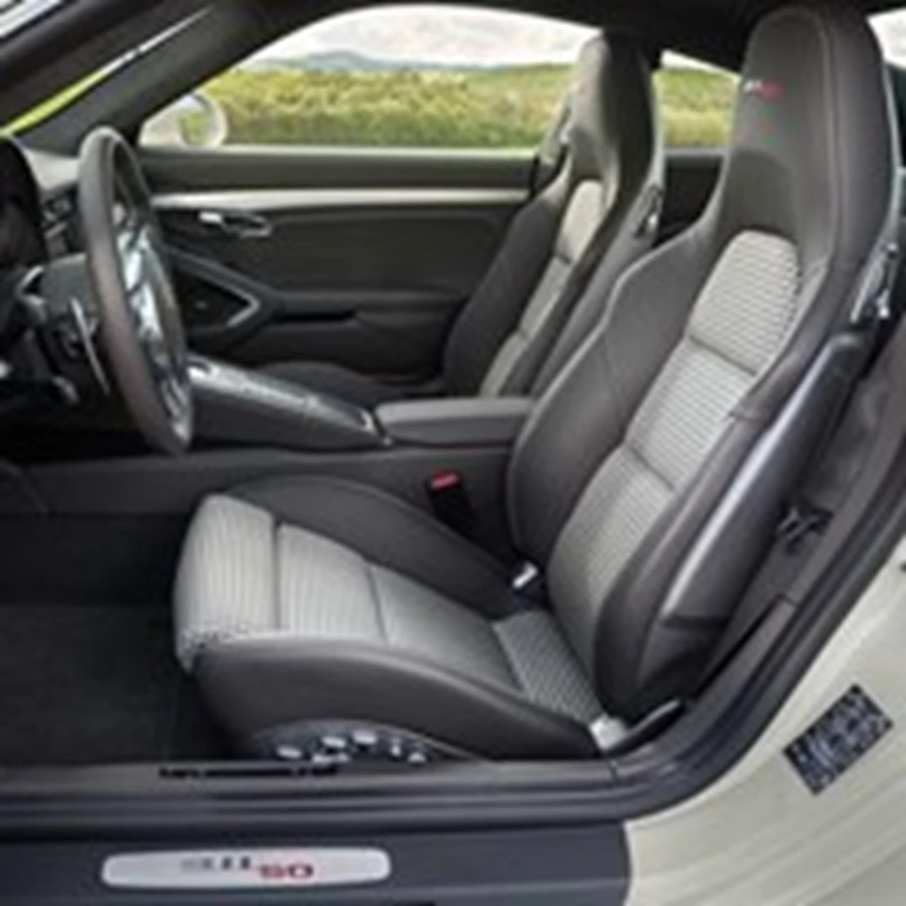 Porsche 911 Coupe Interior