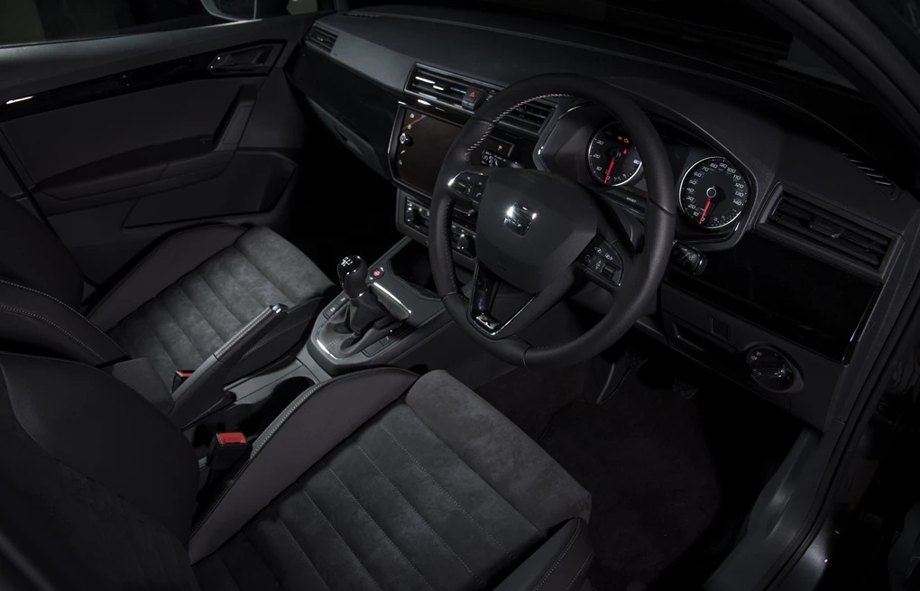 2017 SEAT Ibiza interior