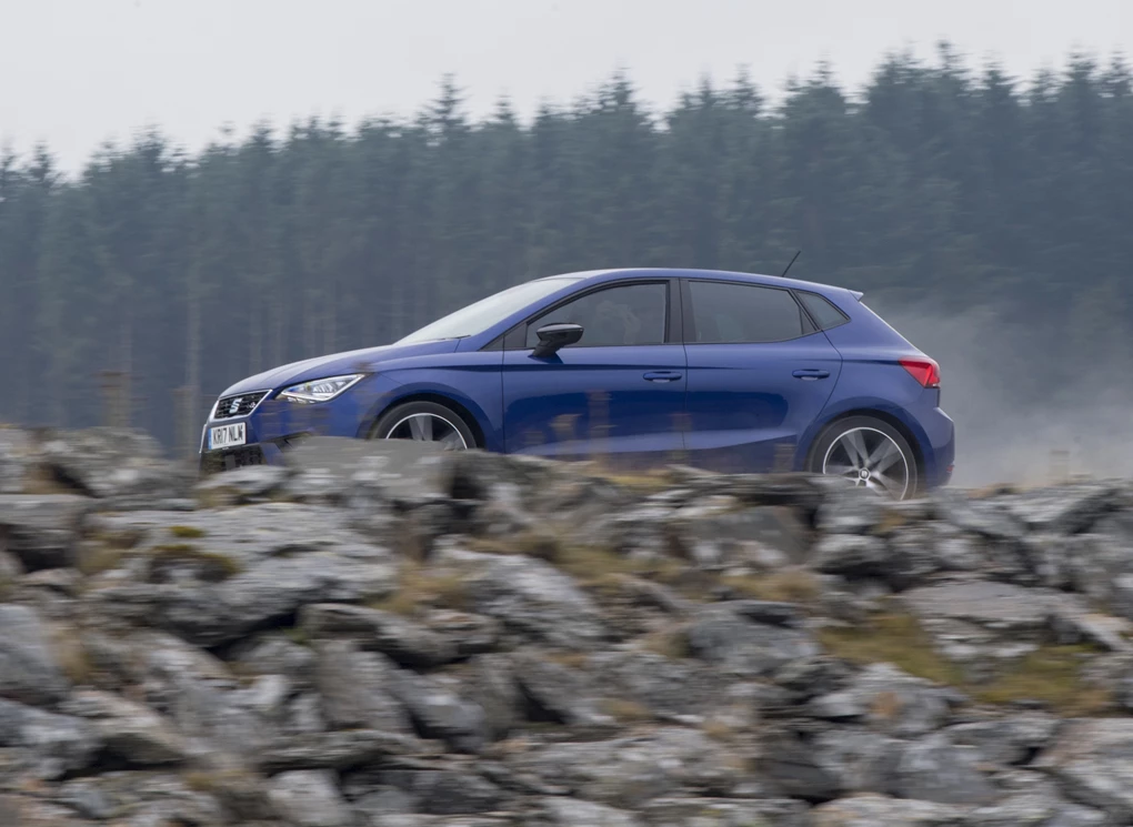 2017 SEAT Ibiza driving