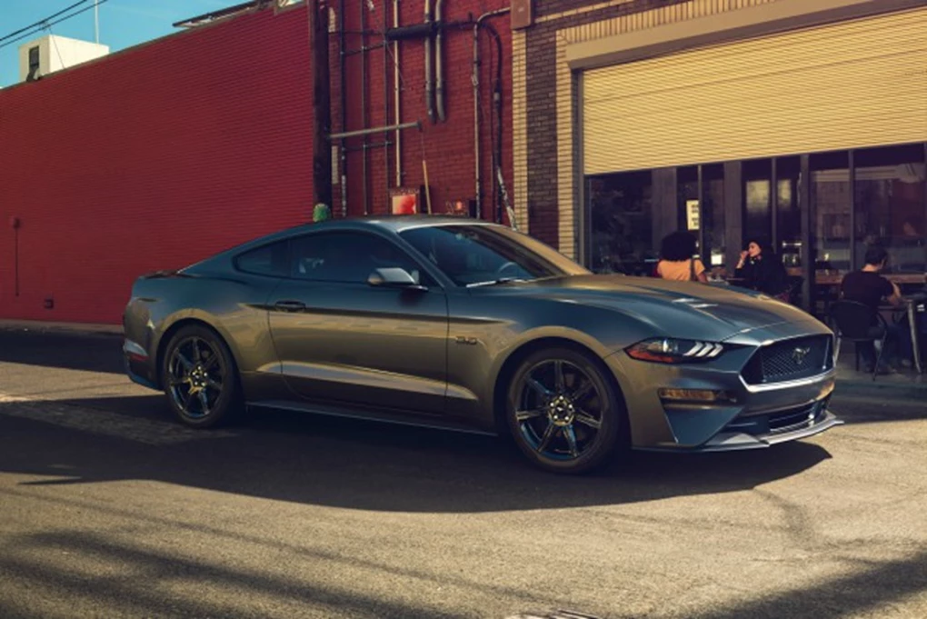 2018 Ford Mustang sports coupe