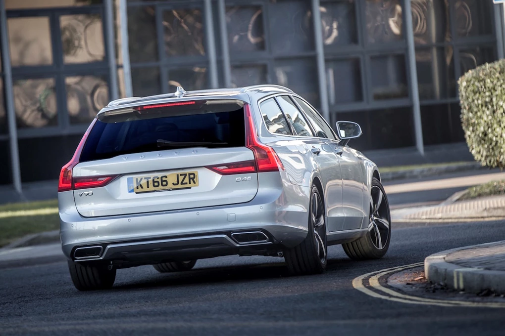 2017 Volvo V90 Estate