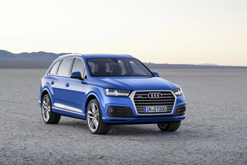 2017 Audi Q7 large SUV