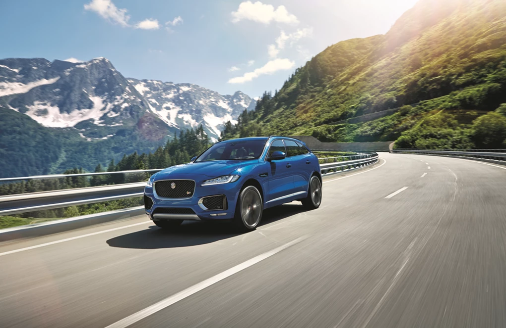 2016 Jaguar F-Pace premium SUV