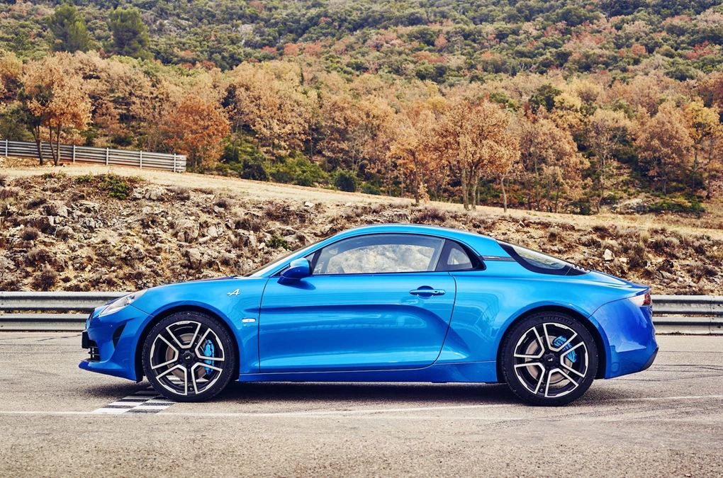 2018 Alpine A110 Premiere Edition sports coupe