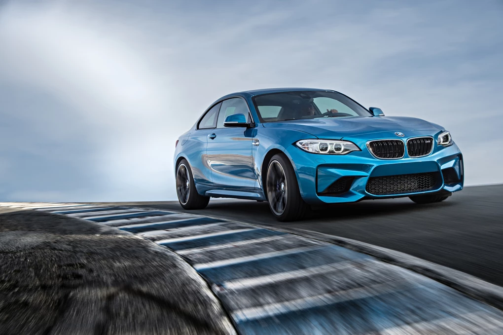 2016 BMW M2 performance coupe