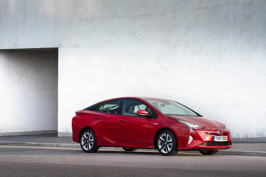 2015 Toyota Prius hybrid hatchback