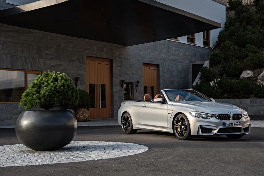 2016 BMW M4 Convertible performance convertible