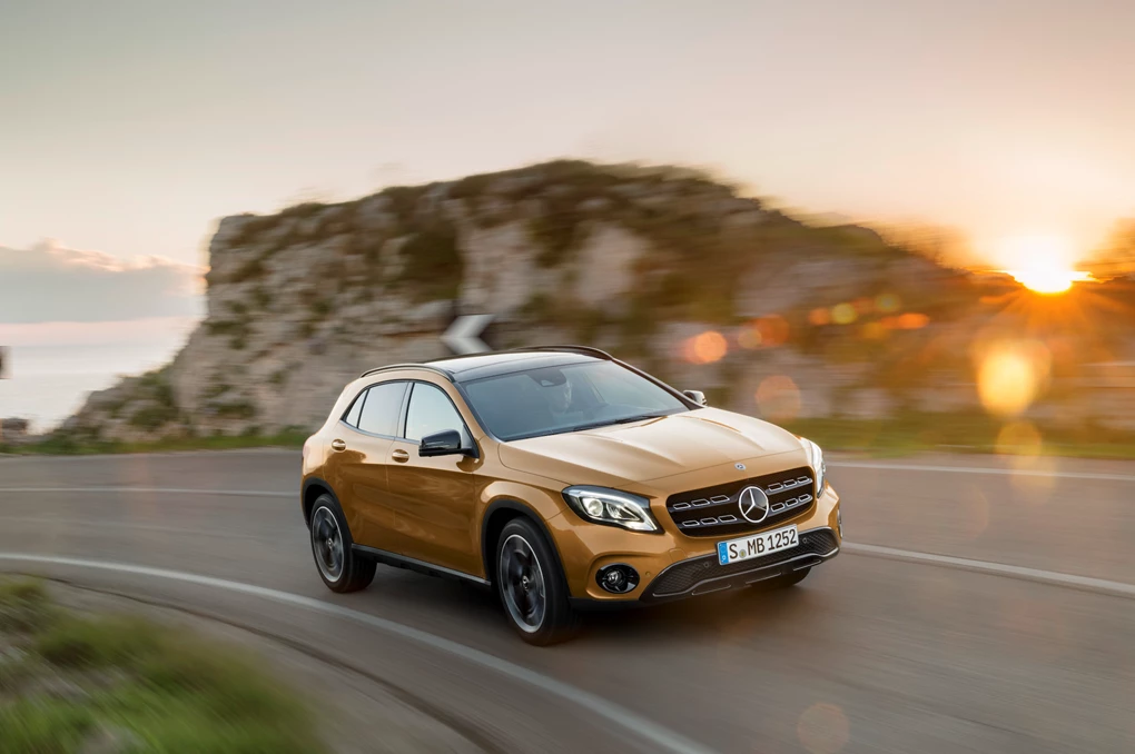 2017 Mercedes-Benz GLA compact SUV