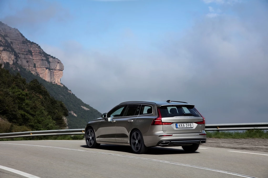 2018 Volvo V60 estate