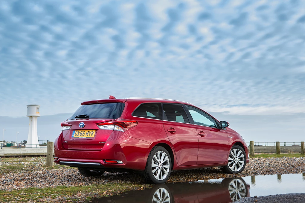 Toyota Auris Hybrid Touring Sports