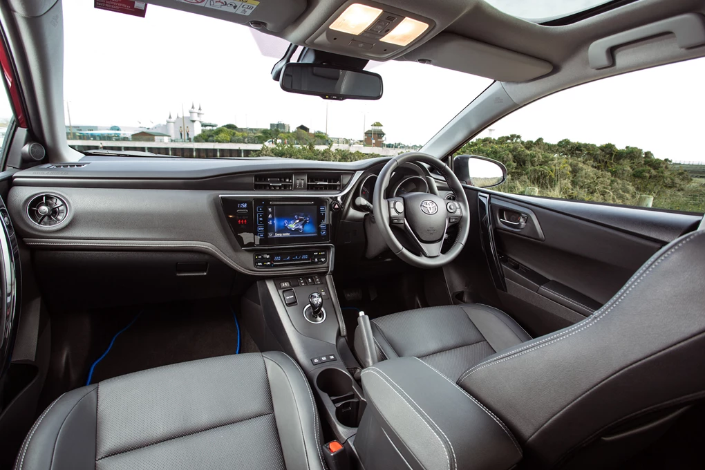 Toyota Auris Hybrid Touring Sports
